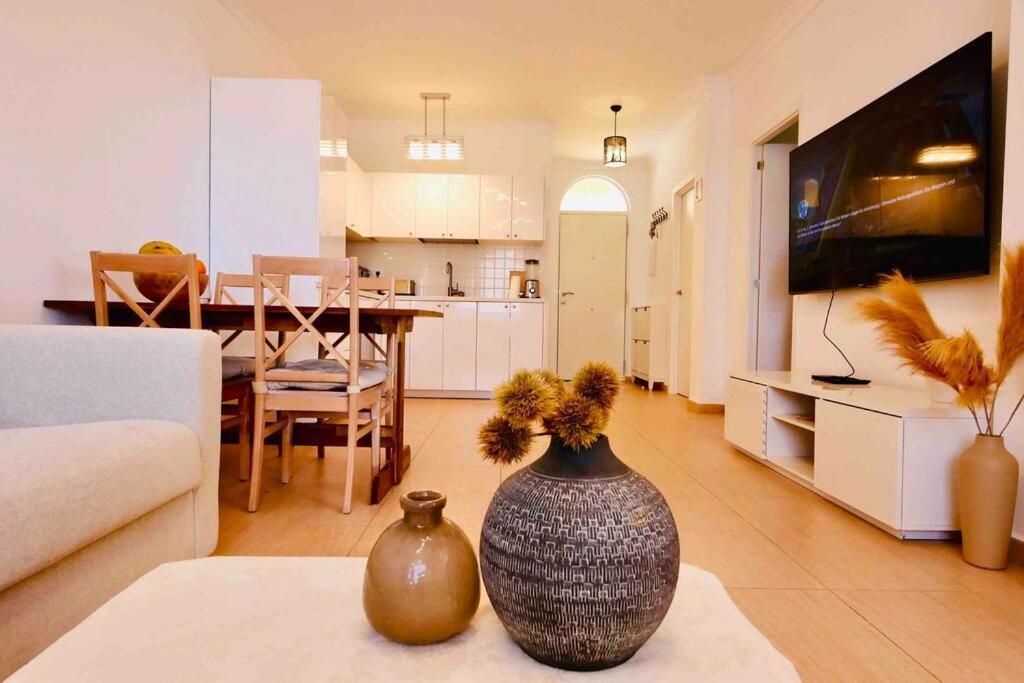 Costa Adeje, 2 Bedrooms Apartment 外观 照片